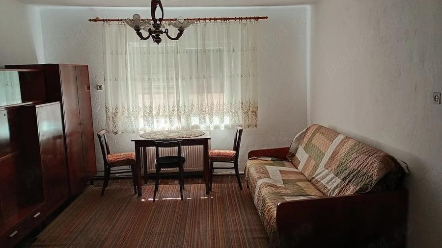 Casă cu 2 camere cu Teren 2281 Mp în Tinca