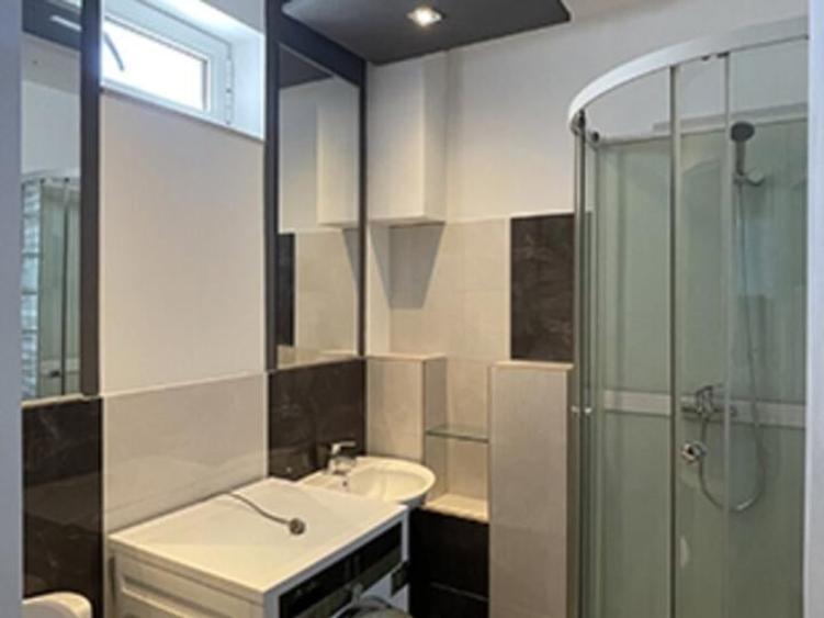 Apartament cu 2 camere semidecomandat, mobilat în Obor