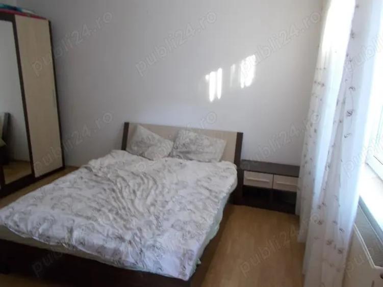 Casă cu 4 camere în Ghirodei