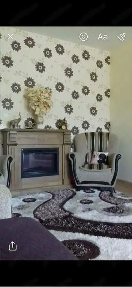 Apartament cu 3 camere semidecomandat în Piața Centrală