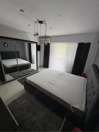 Apartament cu 3 camere decomandat în Unirii
