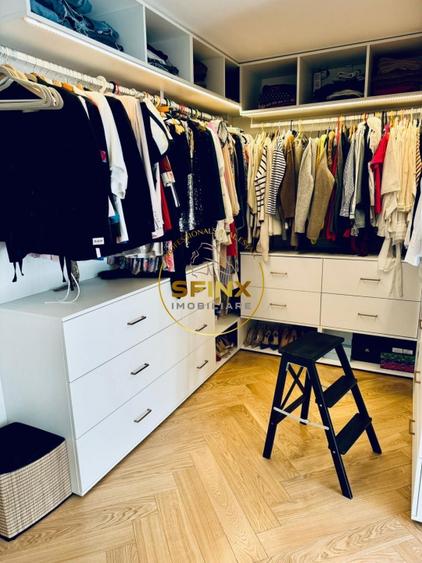Duplex cu 5 camere cu Canalizare în Iancu Nicolae