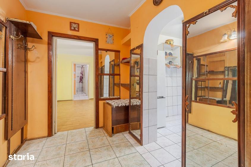 Apartament cu 2 camere semidecomandat în Decebal