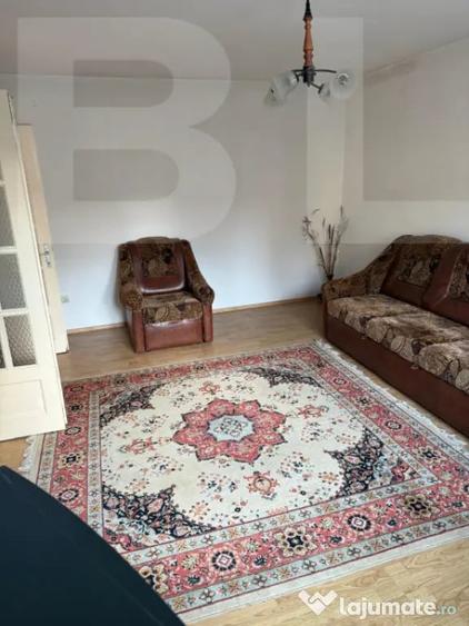 Casă cu 4 camere cu Teren 537 Mp în Central