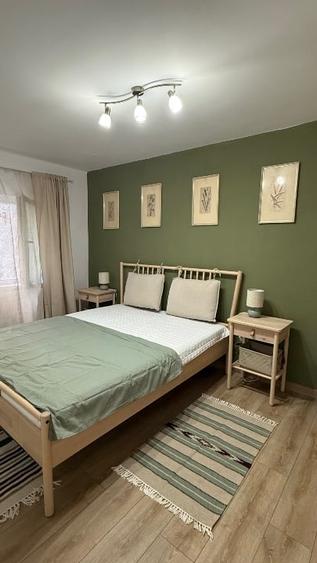 Apartament cu 2 camere semidecomandat, mobilat în Bucovina