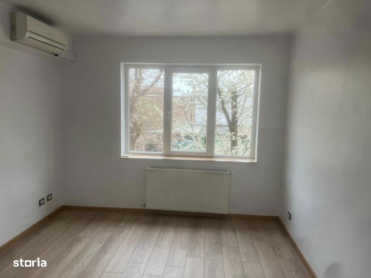 Spatiu birou 2 camere ultracentral, renovat complet, luminos - 1