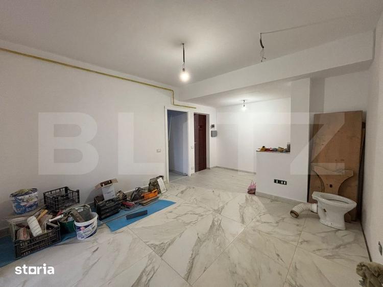 Apartament cu 3 camere semidecomandat în Holboca