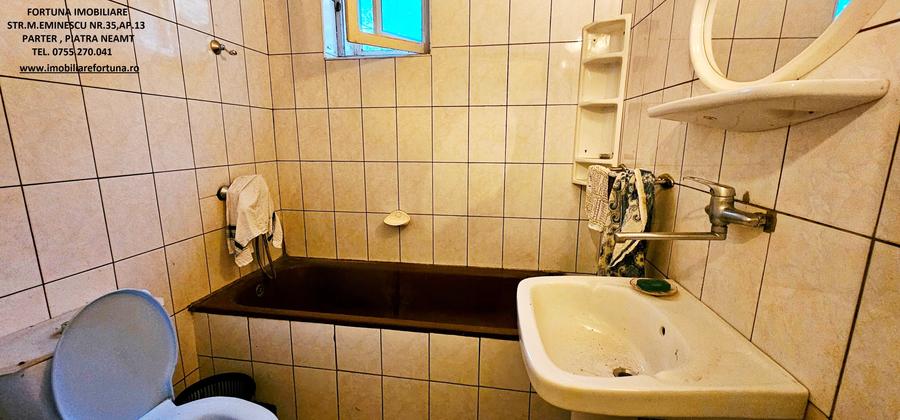 Casă cu 3 camere cu Canalizare în Sărata
