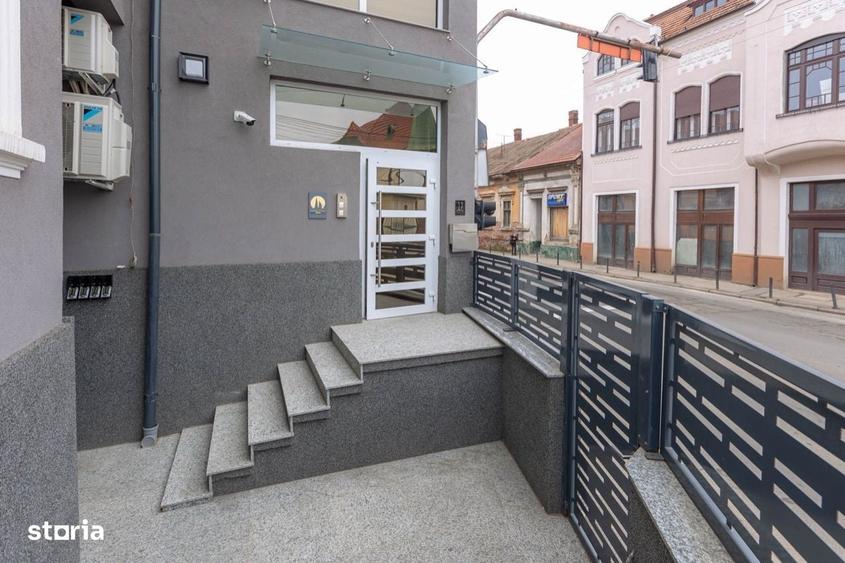 Apartament cu 4 camere în Central