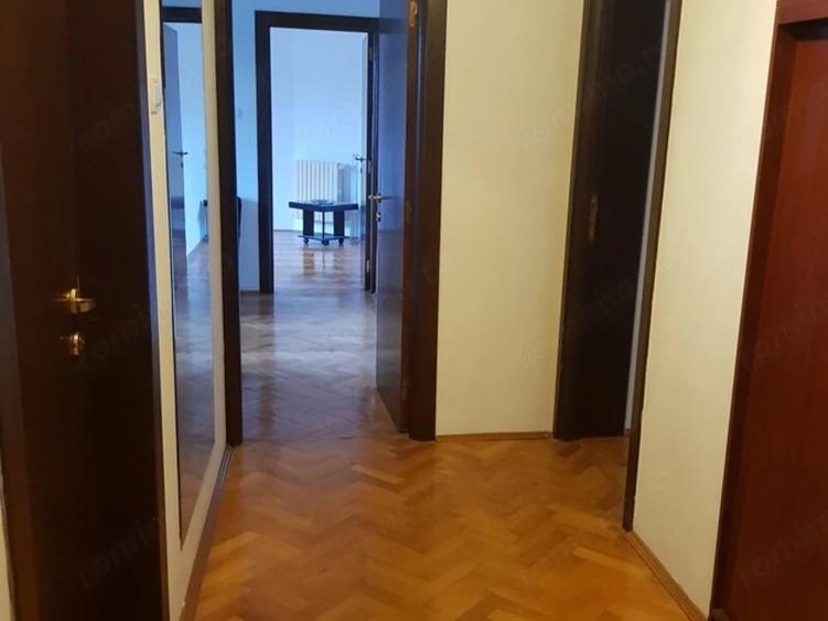 Apartament cu 4 camere semidecomandat, mobilat în Grozăvești