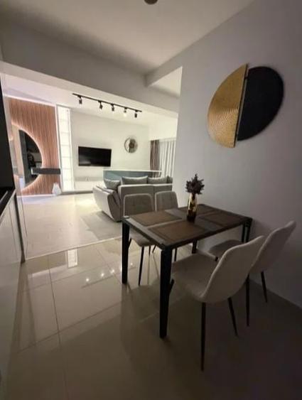Apartament cu 2 camere decomandat în Decebal