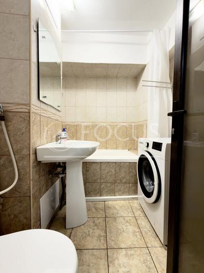 Apartament cu 4 camere decomandat, mobilat în Obor
