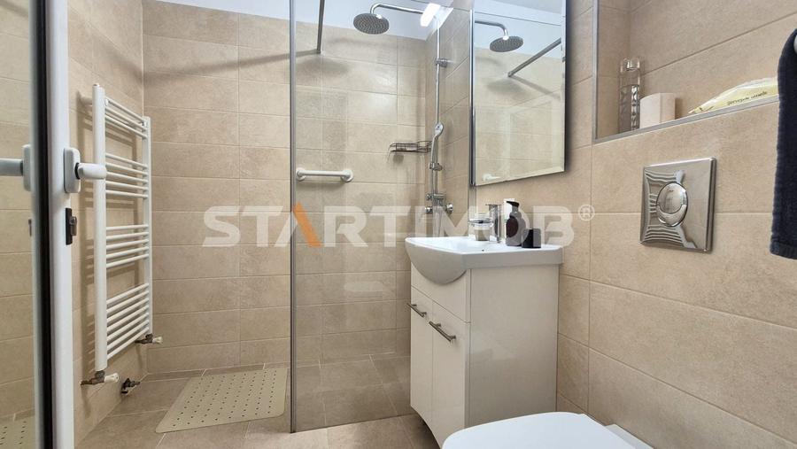 Apartament cu 2 camere decomandat, mobilat în Răcădău