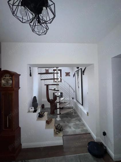 Casă cu 4 camere cu Teren 813 Mp în Central