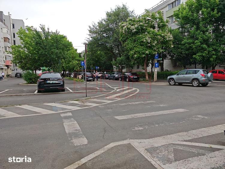 Spațiu comercial, de 148 mp, în Aviației