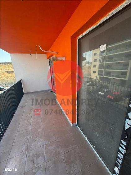 Apartament cu 2 camere decomandat în E3