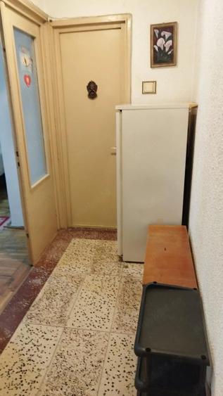 Garsonieră decomandată în Calea București