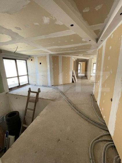 Apartament cu destinatii multiple, semifinisat, 227 mp, zona Scheia - 16
