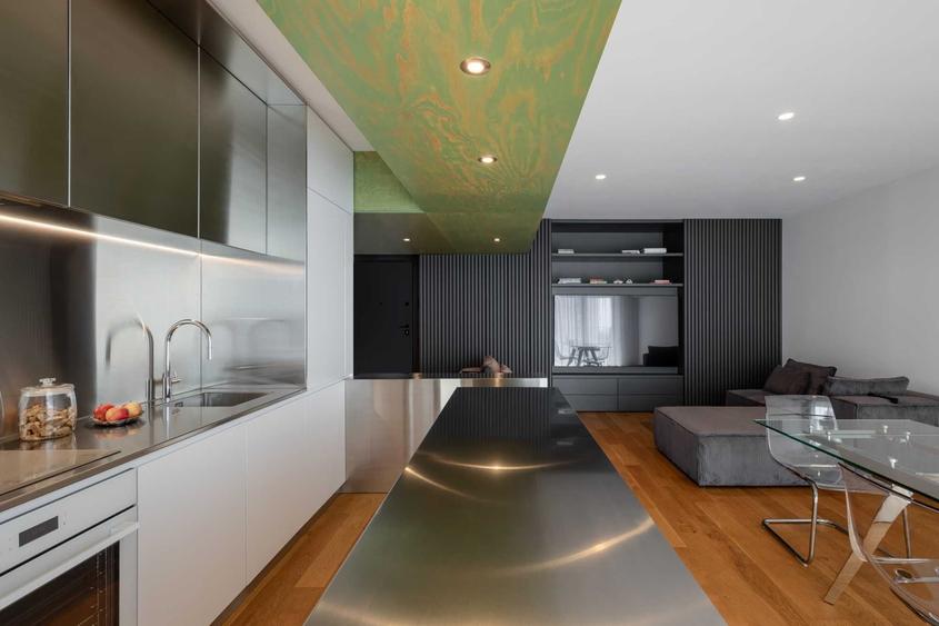 Apartament cu 3 camere decomandat în Cotroceni