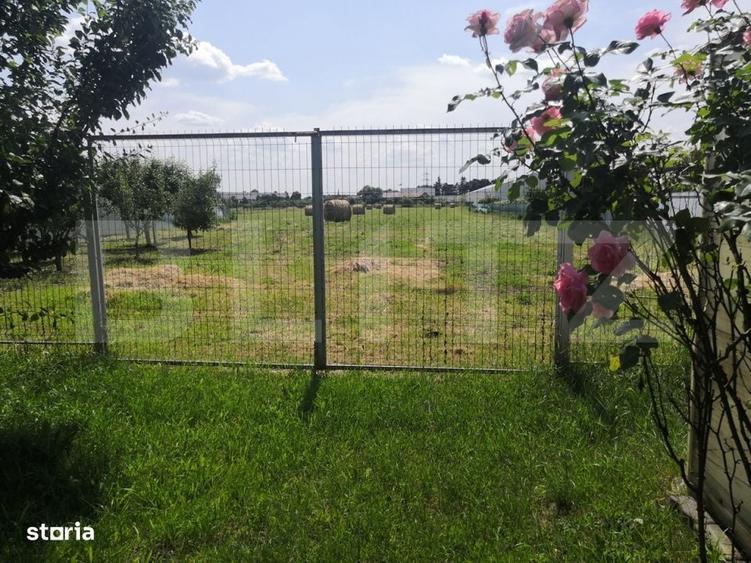 Casă cu 4 camere cu Teren 15277 Mp în Central