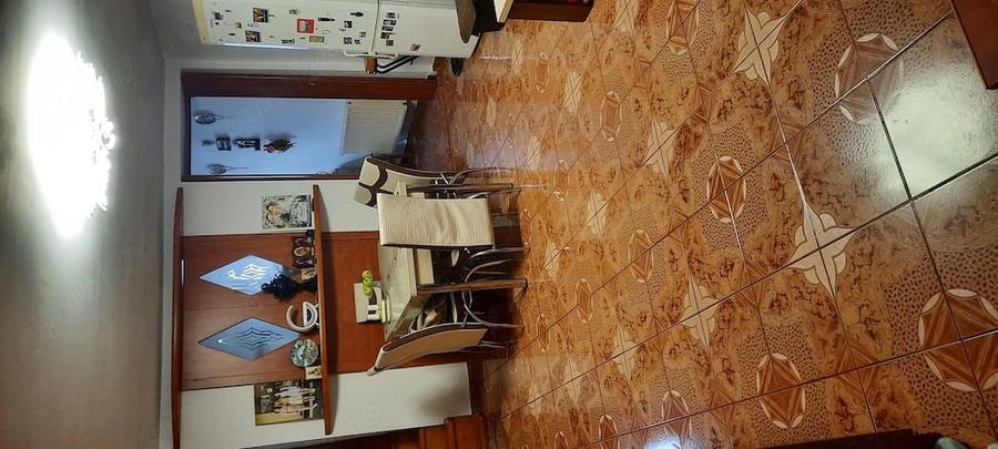 Casă cu 4 camere cu Teren 300 Mp în 23 August (Cațelul)