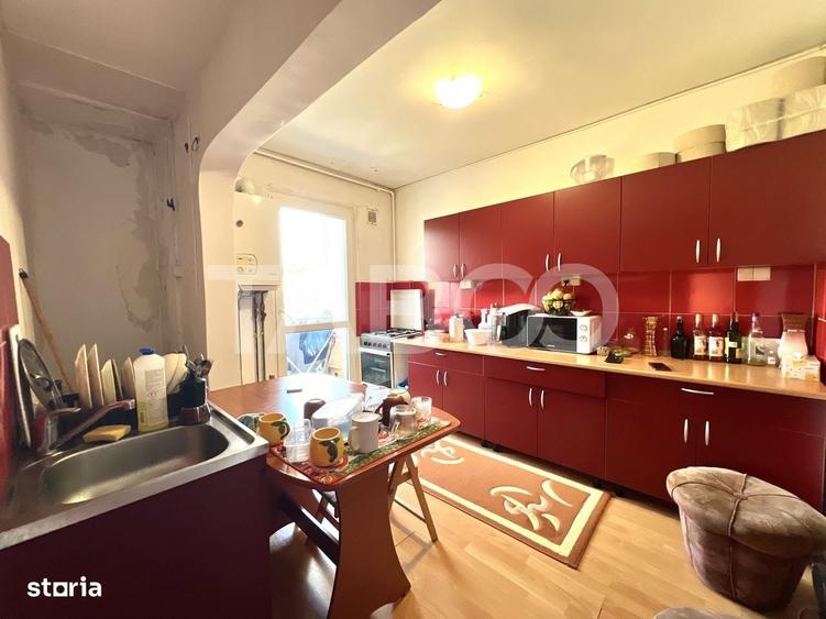Apartament de vanzare cu 2 camere in Grigorescu bloc izolat cu lift - 1