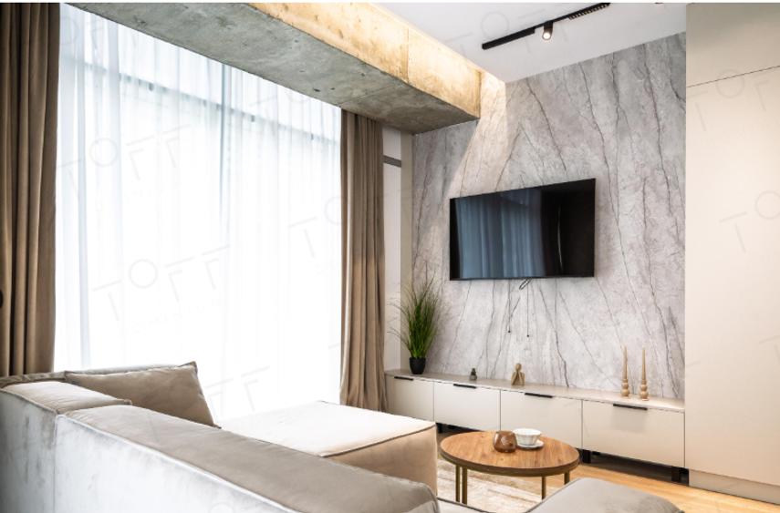 Apartament cu 3 camere decomandat în Aviației