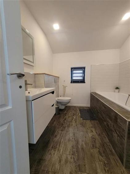 Casă individuală cu 4 camere cu Teren 406 Mp în Agigea
