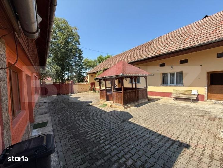 Casă cu 4 camere în Sebeș