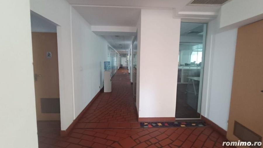 Spațiu comercial, de 7,000 mp, în Aviației