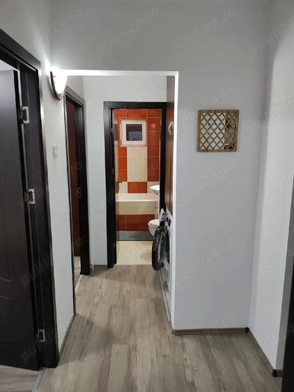 Apartament cu 4 camere decomandat în Vasile Aaron