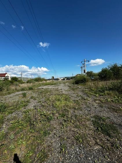 Teren Construcții intravilan de 3500 mp, în Luna de Sus