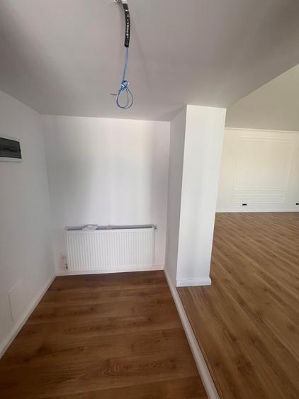 Casă individuală cu 3 camere cu Canalizare în Bucureștii Noi
