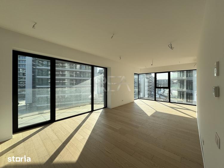 Apartament cu 4 camere decomandat în Tei