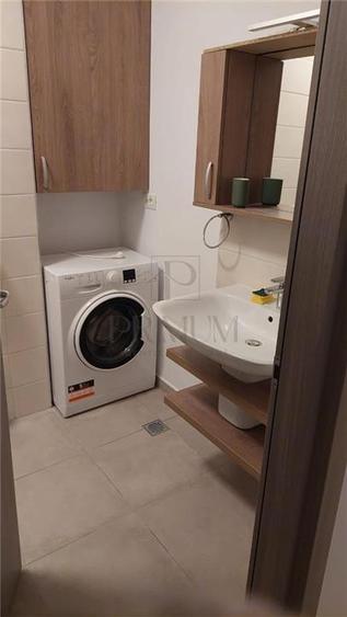 Apartament cu 2 camere decomandat în Torontalului