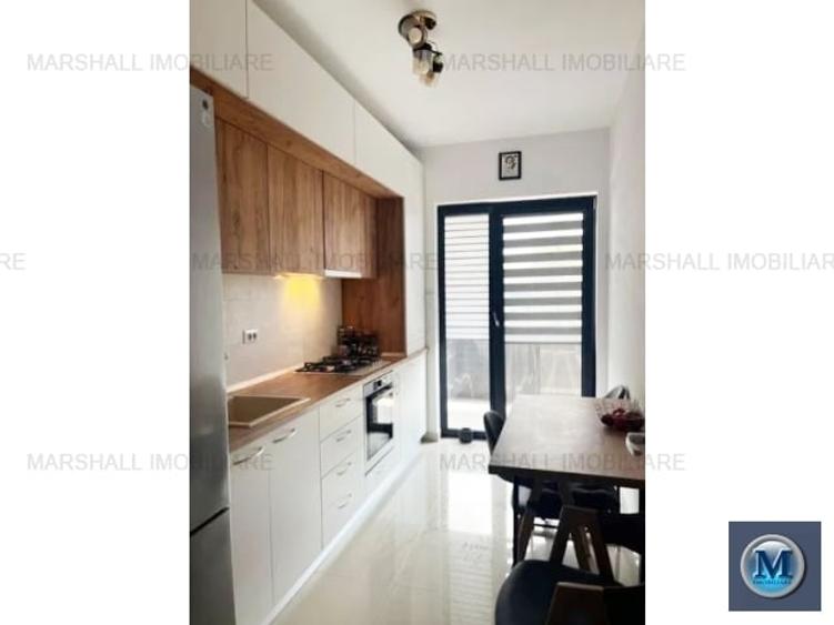 Apartament cu 3 camere decomandat, mobilat în Albert