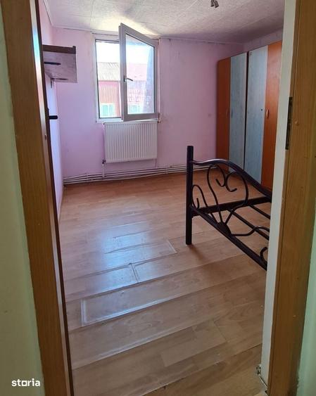 Apartament cu 2 camere decomandat în Alexandru cel Bun