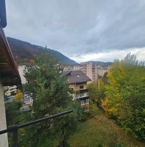 Garsonieră decomandată în Răcădău