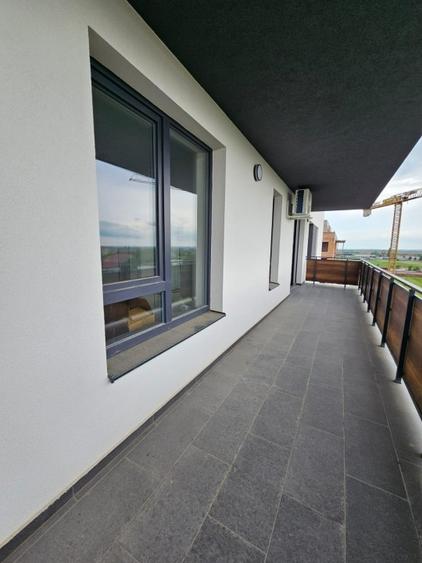 Apartament cu 2 camere semidecomandat, mobilat în Torontalului