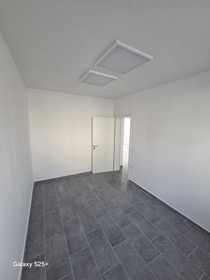Spațiu comercial, de 70 mp, în Șelimbăr