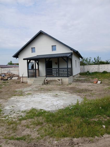 Casă cu 4 camere în Buturugeni