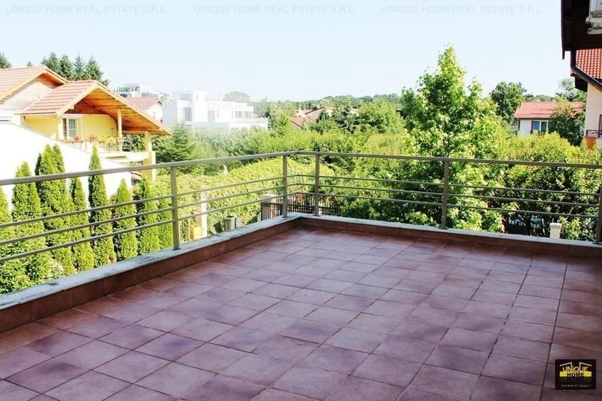 Casă individuală cu 10 camere cu Teren 640 Mp în Pipera