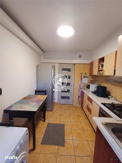 Apartament cu 2 camere în Podu Roș