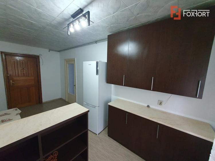 Apartament cu 2 camere decomandat, mobilat în Steaua
