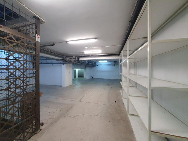 Birou, de 200 mp, în Unirii