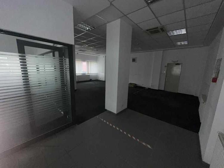 Spațiu comercial, de 266 mp, în Ultracentral