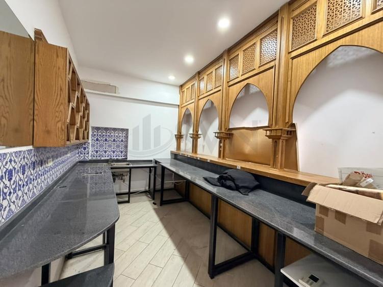 Casă cu 5 camere cu Teren 50 Mp în Unirii