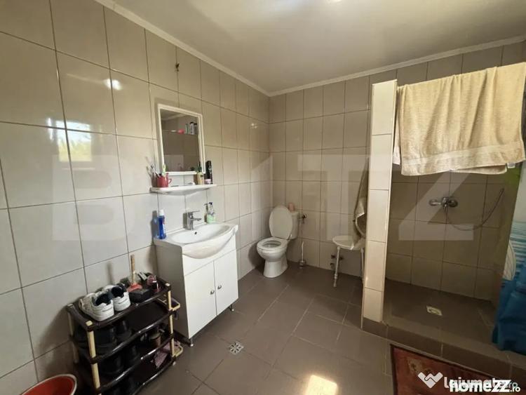 Casă cu 3 camere cu Teren 600 Mp în Central