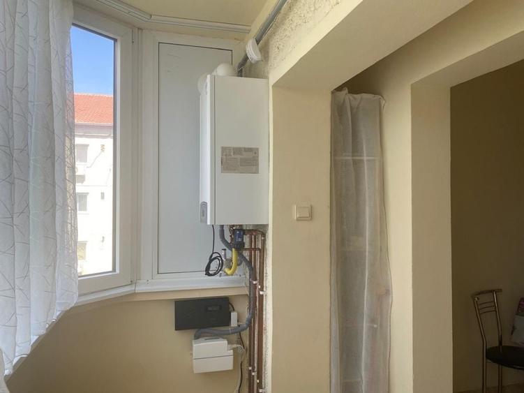 Apartament cu 2 camere decomandat în Bucovina