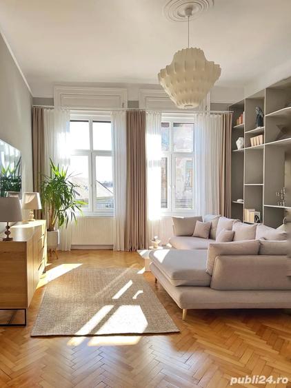 Apartament cu 3 camere semidecomandat în Central